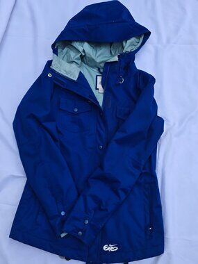 Nike 6.0 Snowboard Ladies Jacket- Beautiful Royal Blue Size M